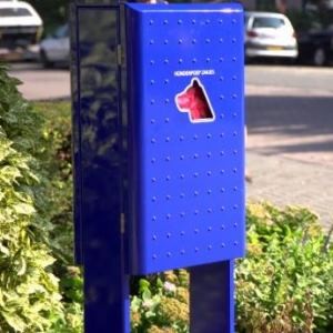 Dispenser van hondenzakjes