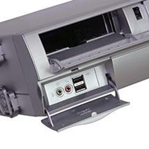 Gebruiksvriendelijke sluiting in computerbehuizing