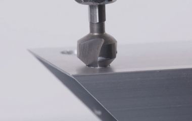 Nooit meer verzinken met High torque blindklinkmoeren: bekijk de video >>